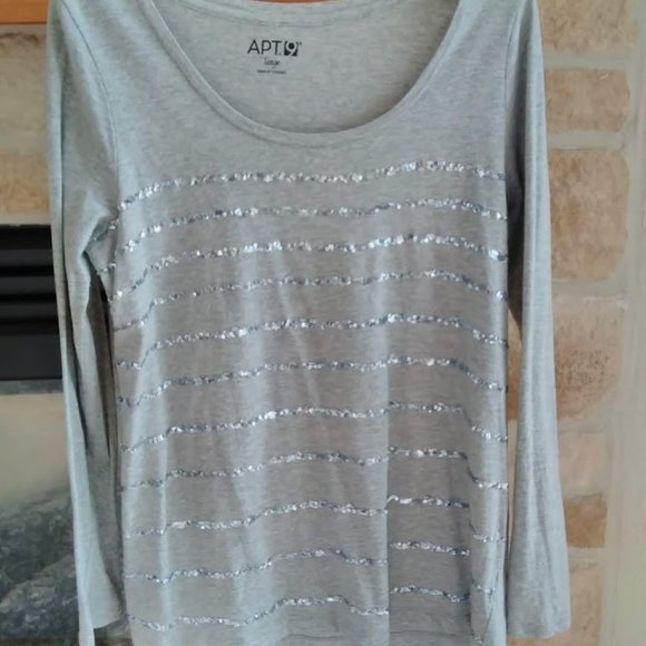Apt 9 Long Sleeve Embellished Tee Shirt - Picture 1 of 5